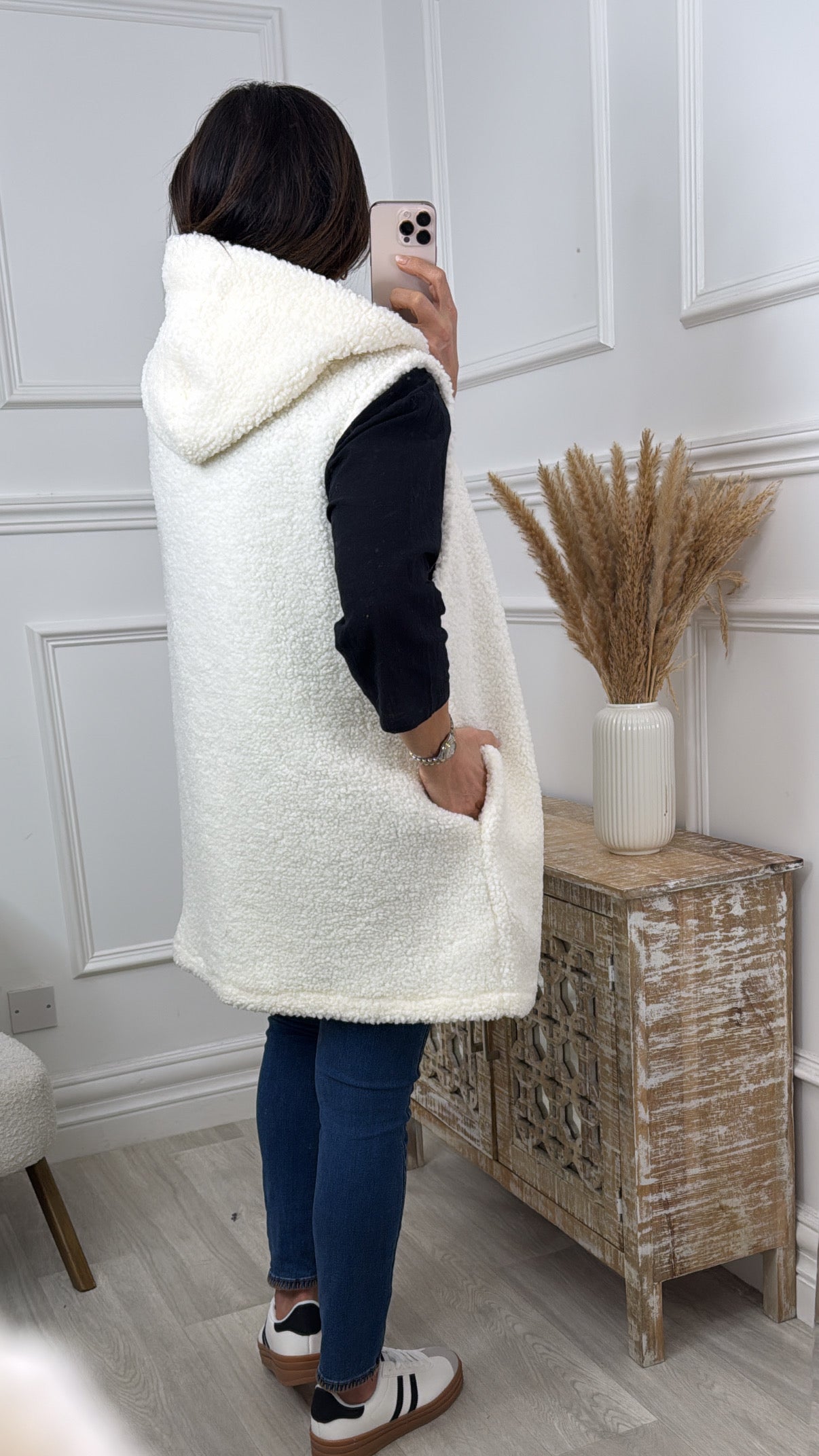 Ailish Cream Teddy Fleece Gilet