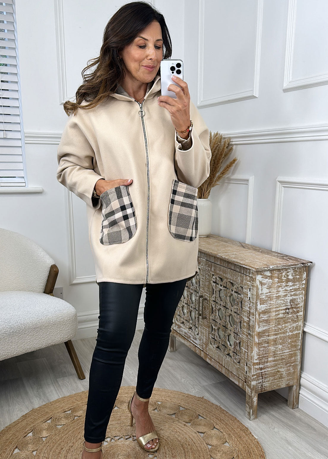 Leslie Beige Check Pocket Duster Coat