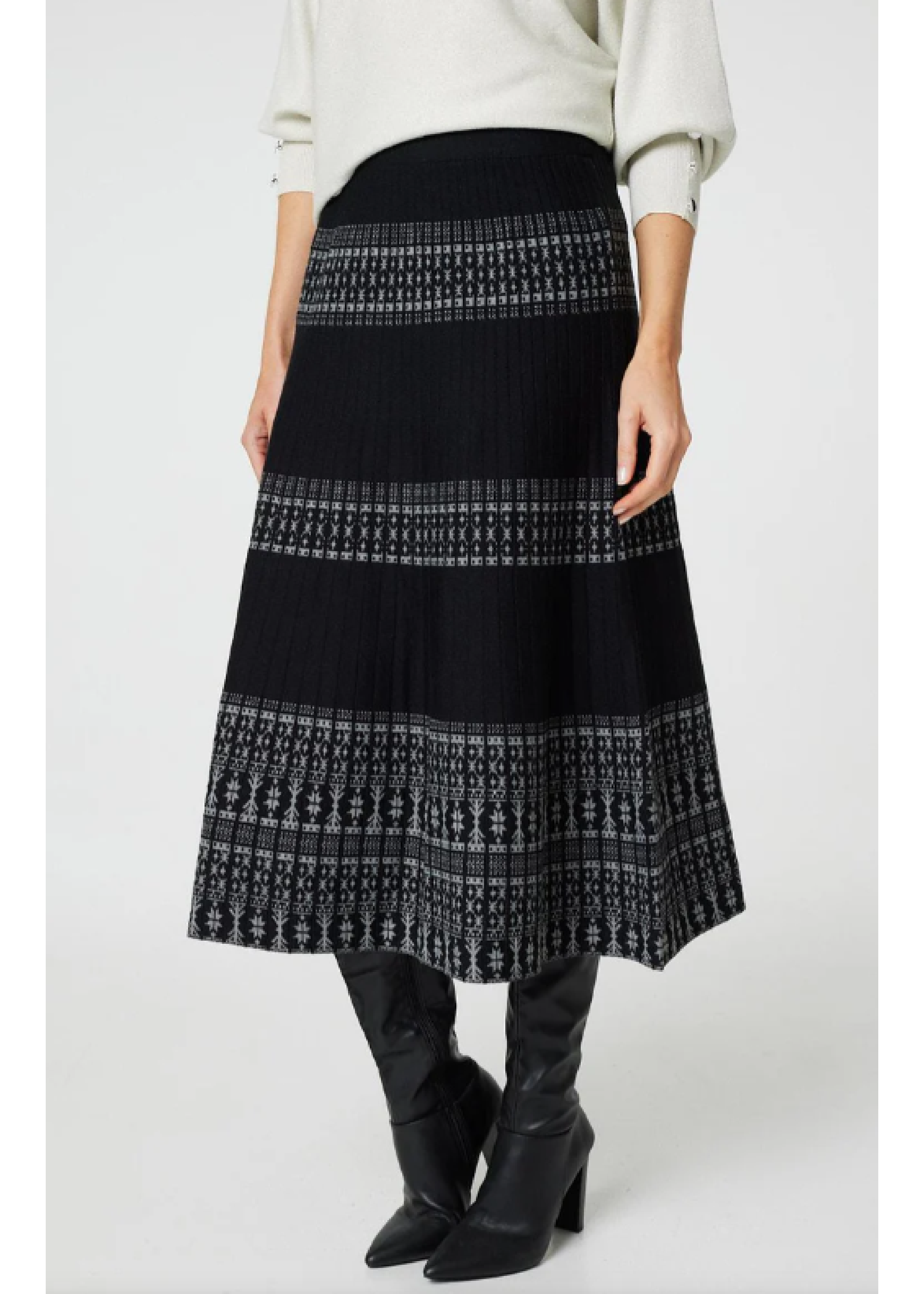 Josefin Black Border Print Midi Skirt