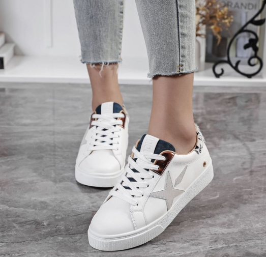 Nell White Star Applique Trainers