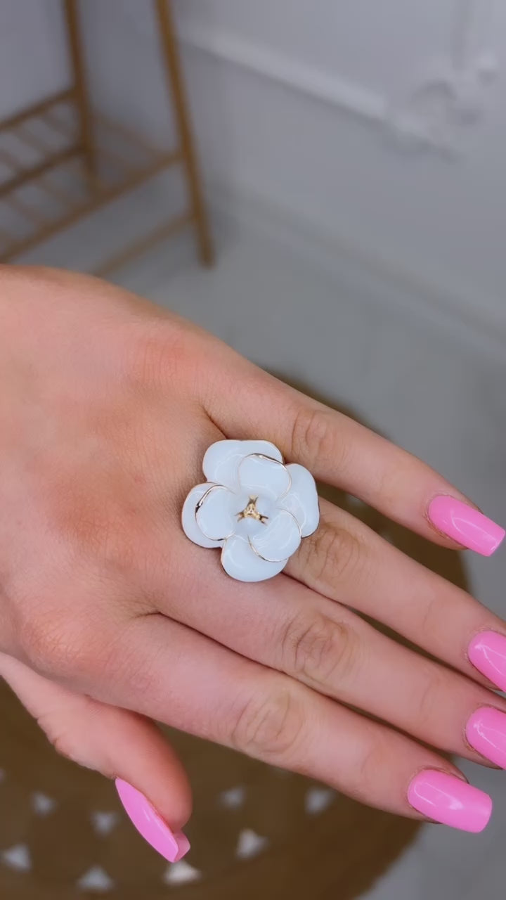 Trudy White Enamel Flower Ring