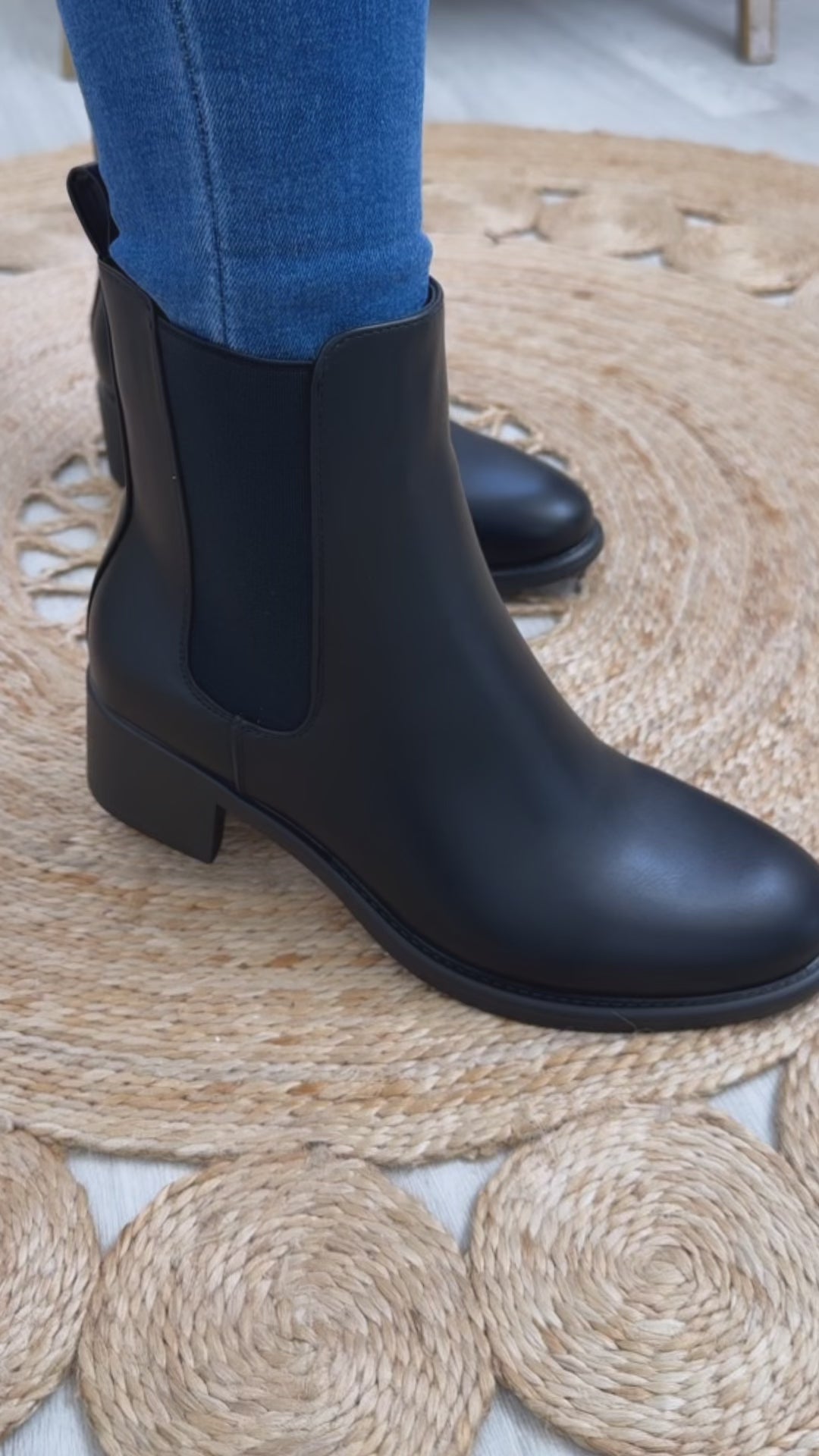 Evanna Black Ankle Boots