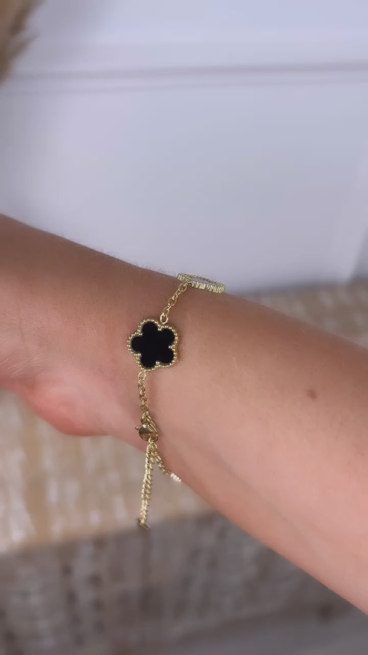 Meadow Black Flower Gold Bracelet