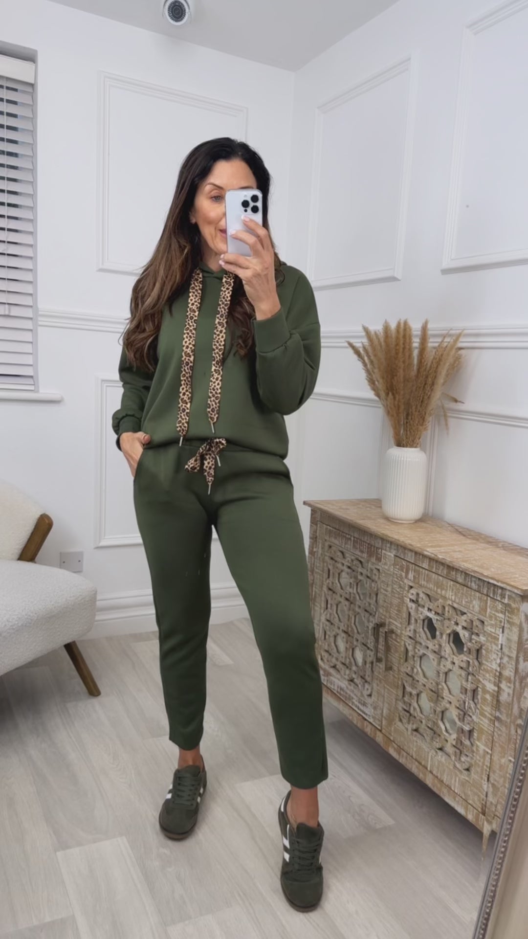 Gillian Khaki Leopard Detail Set